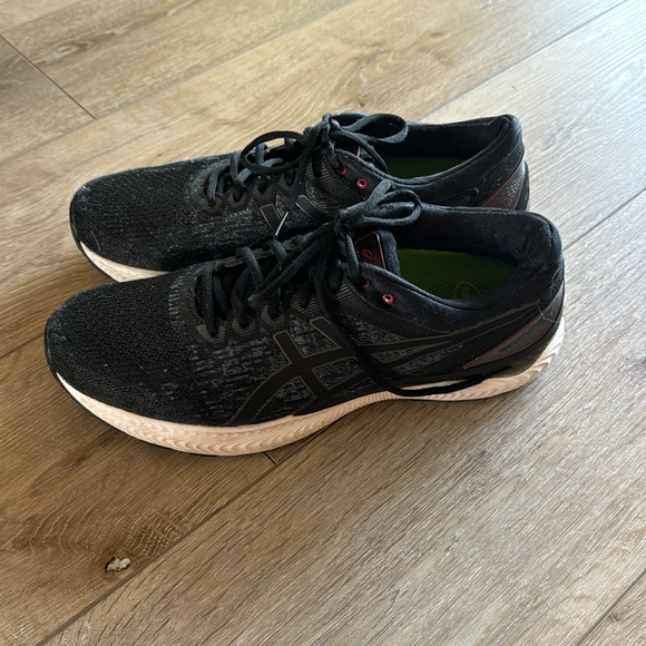 Men's GEL-NIMBUS 22 Knit Running Shoes - Picture 4 of 10